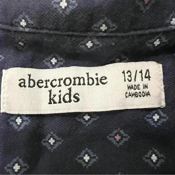 Abercrombie Kids Boys Navy Blue Button Up Short Sleeve Shirt Size 13-14 - Picture 9 of 11
